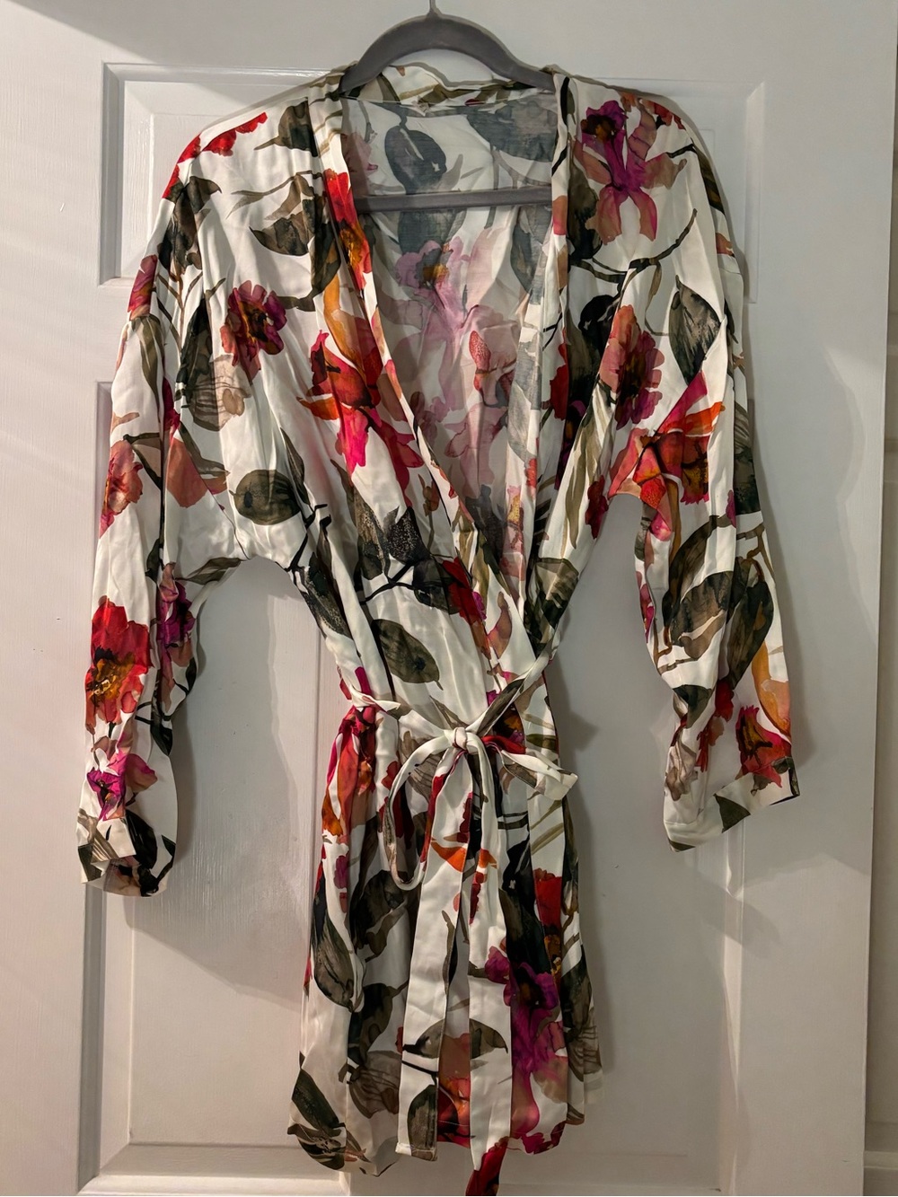 Intimissimi Floral Satin Wrap Robe